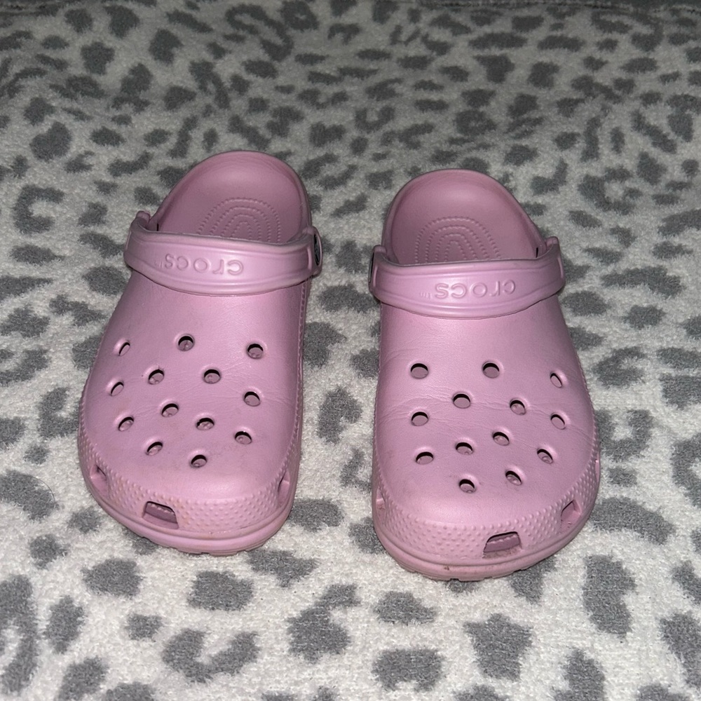 Pink crocs